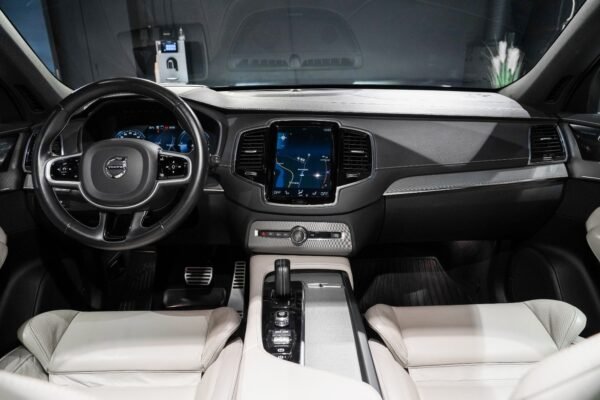 Volvo XC90 T8 R-Design Polestar AWD