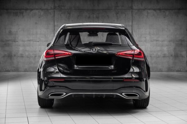 Mercedes-Benz A180