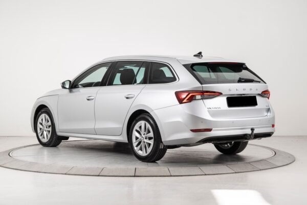 Skoda Octavia Style 150HK 4X4 DSG | Krok/ACC/Webasto/Caméra