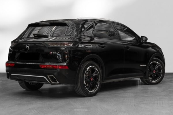 DS Automobiles DS 7 Crossback E-TENSE 4x4 300 ch Performance Line