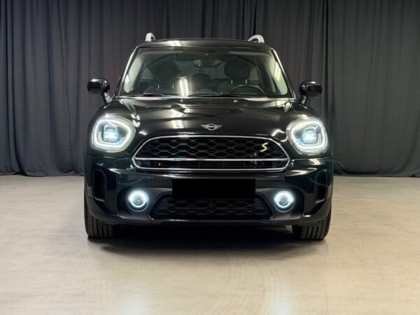 3 MINI Countryman Cooper SE ALL4 Experience