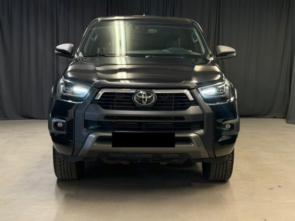 Toyota HiLux 2.8 D-4D X-CAB SR+ 4WD