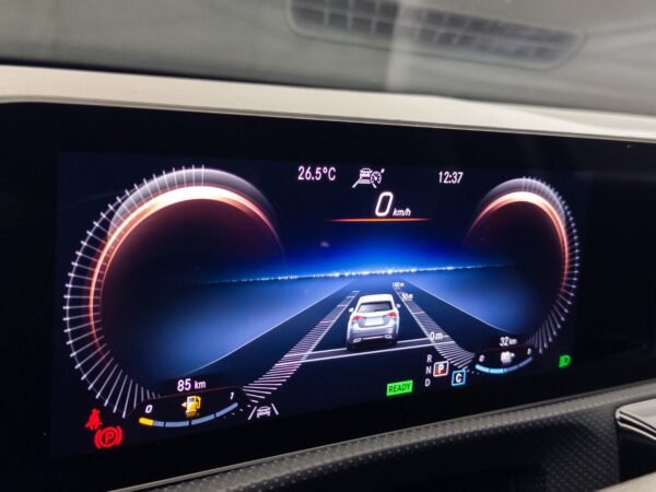 Mercedes-Benz Classe A 250 e AMG Line