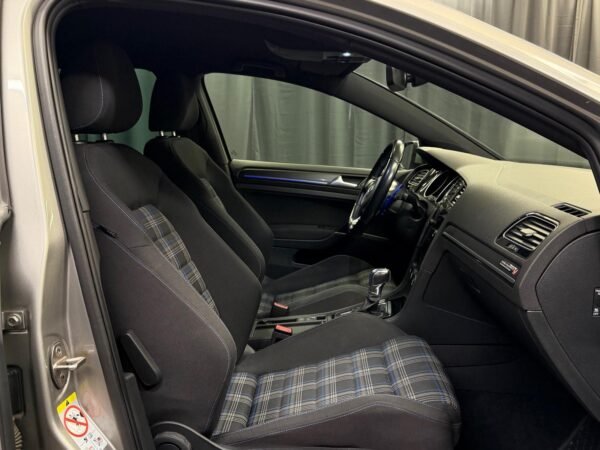 Volkswagen Golf VII GTE 1.4 TSI Plug-in Hybrid Facelift