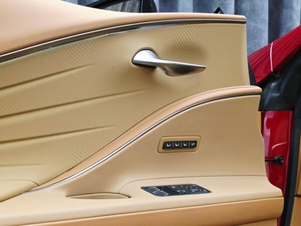 Lexus LC 500 Convertible (Cabriolet)