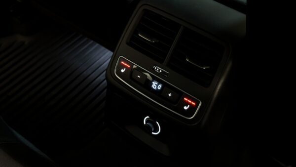 34 Audi A4 2.0 TDI 190 S-Tronic