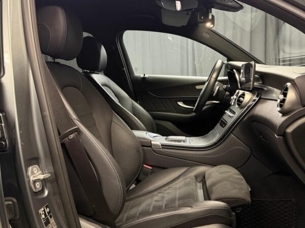 Mercedes-Benz GLC 220 d 4MATIC AMG Line
