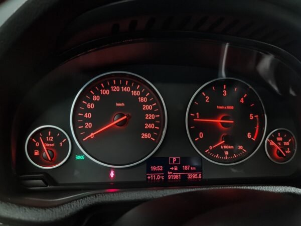 36 BMW X4 xDrive20d M Sport