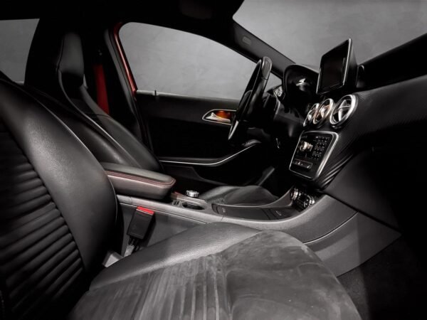 Mercedes-Benz Classe A 200 CDI Pack AMG