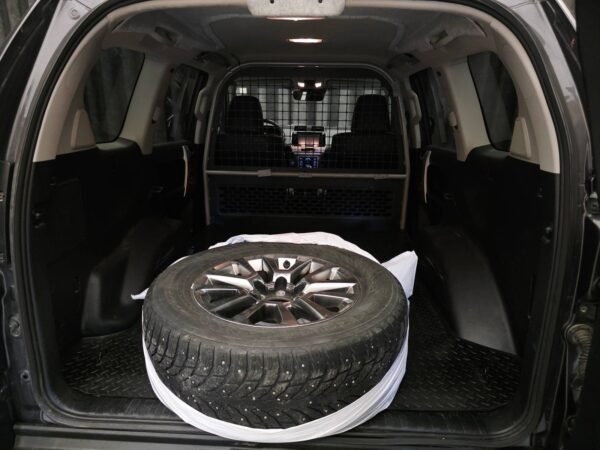 36 Toyota Land Cruiser 2.8 D-4D GX