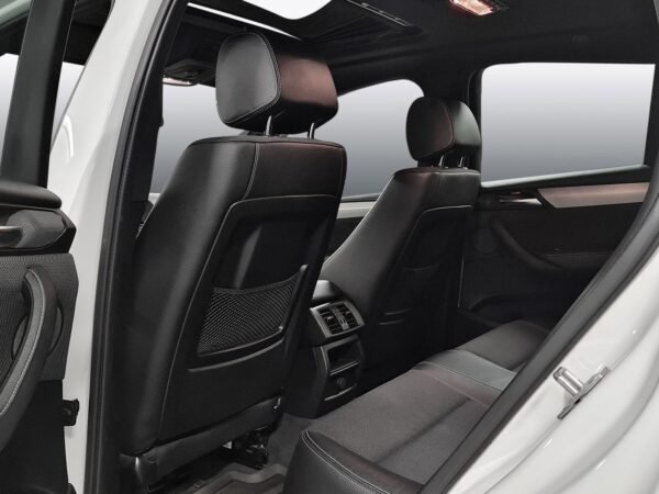 39 BMW X4 xDrive20d M Sport