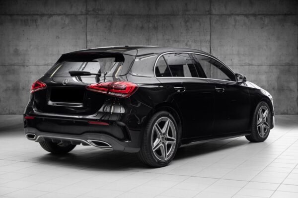 Mercedes-Benz A180