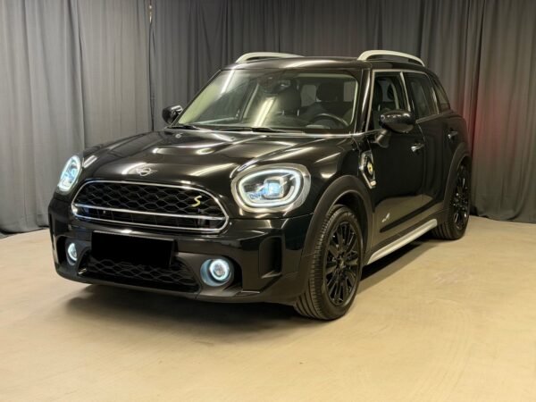 4 MINI Countryman Cooper SE ALL4 Experience