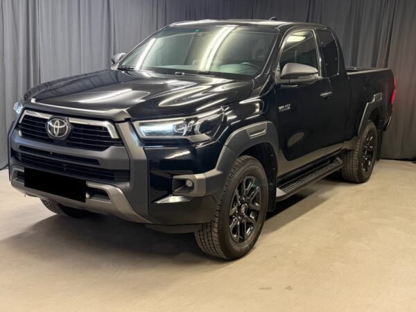 Toyota HiLux 2.8 D-4D X-CAB SR+ 4WD