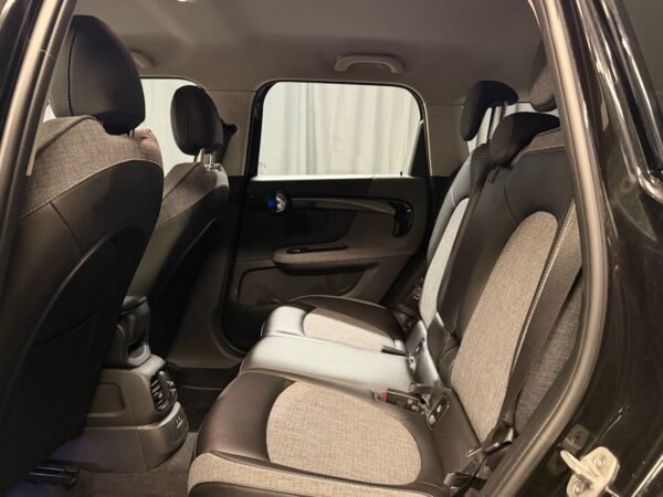 40 MINI Countryman Cooper SE ALL4 Experience