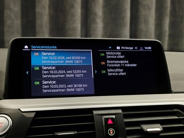 41 BMW X3 xDrive30e M Sport