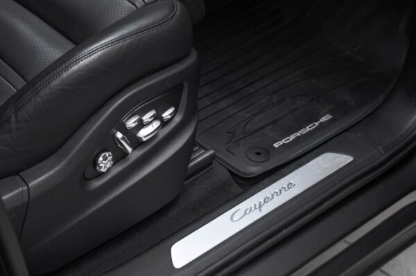 Porsche Cayenne Coupe E-HYBRID 476CH ACC 18-VEIS BOSE LUFT SPORT-CHRONO PDLS+