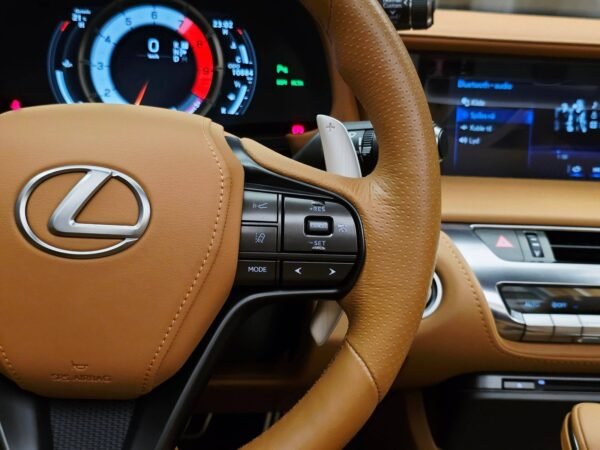 Lexus LC 500 Convertible (Cabriolet)