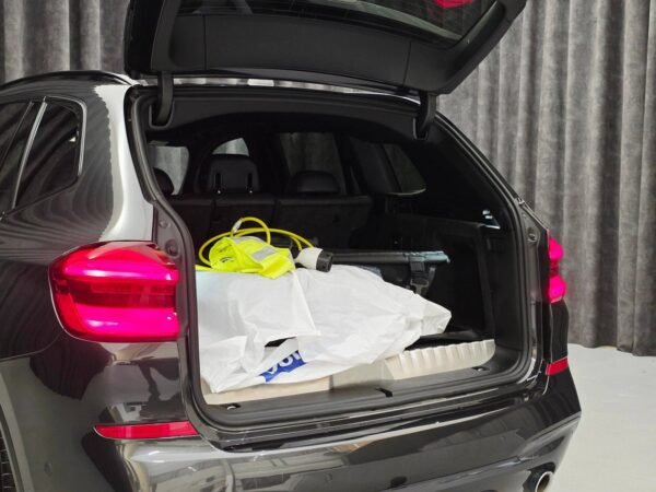 48 BMW X3 xDrive30e M Sport