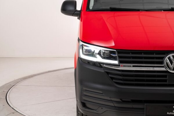 5 Volkswagen Transporter 2.0 TDI 150 ch K Plus 4M | ACC/Crochet/Webasto/Caméra