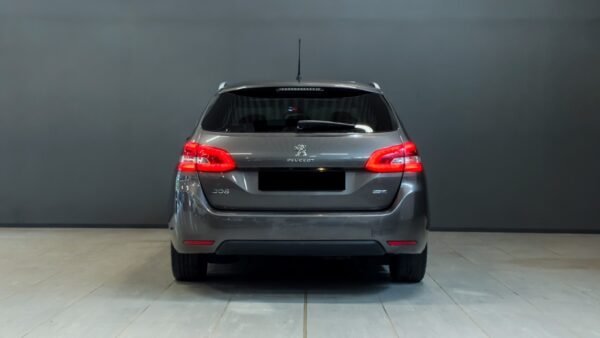 Peugeot 308 SW BlueHDi 120