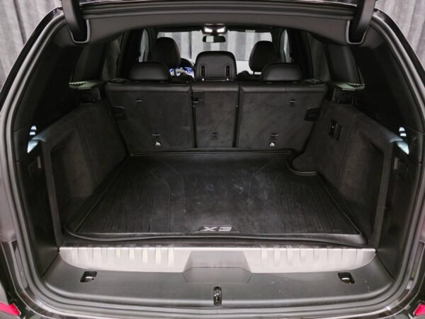50 BMW X3 xDrive30e M Sport