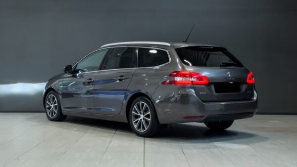 Peugeot 308 SW BlueHDi 120