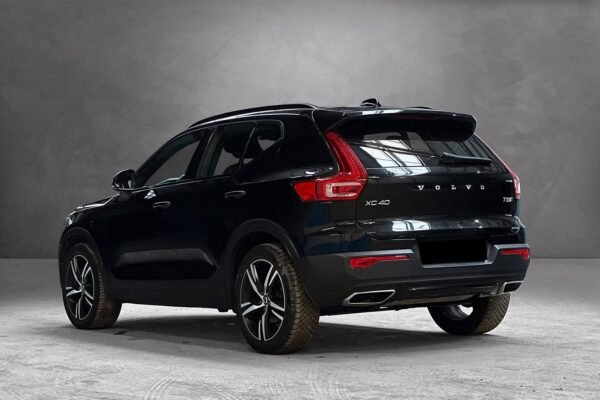 Volvo XC40 T5 R-Design