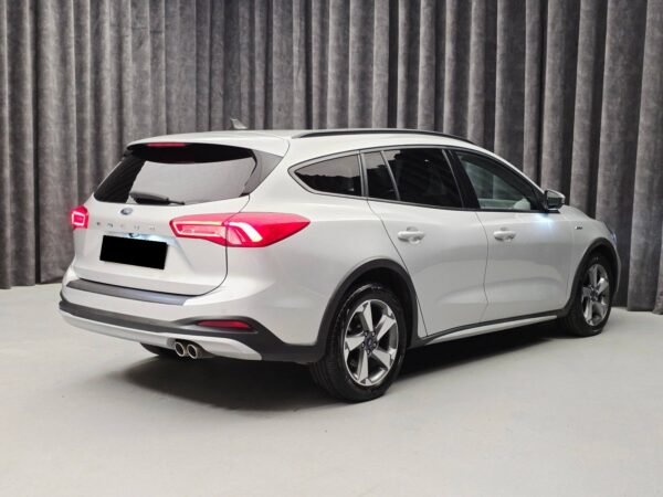 Ford Focus ST-Line / Station Wagon 1.0 EcoBoost 125 ch