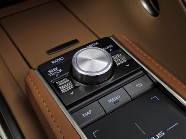 Lexus LC 500 Convertible (Cabriolet)
