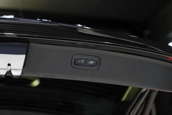 Volvo XC90 T8 R-Design Polestar AWD