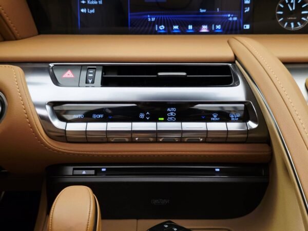 Lexus LC 500 Convertible (Cabriolet)