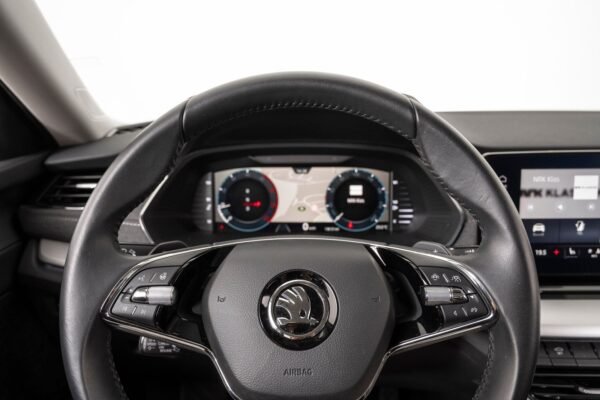 Skoda Octavia Style 150HK 4X4 DSG | Krok/ACC/Webasto/Caméra