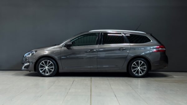 Peugeot 308 SW BlueHDi 120