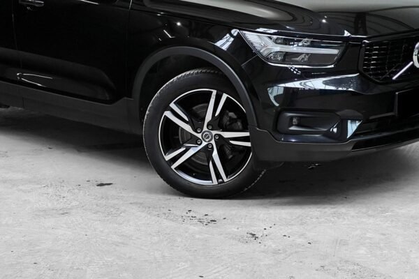 Volvo XC40 T5 R-Design