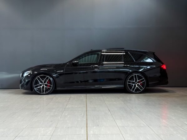 8 Mercedes-Benz Classe E 63 S 4MATIC+