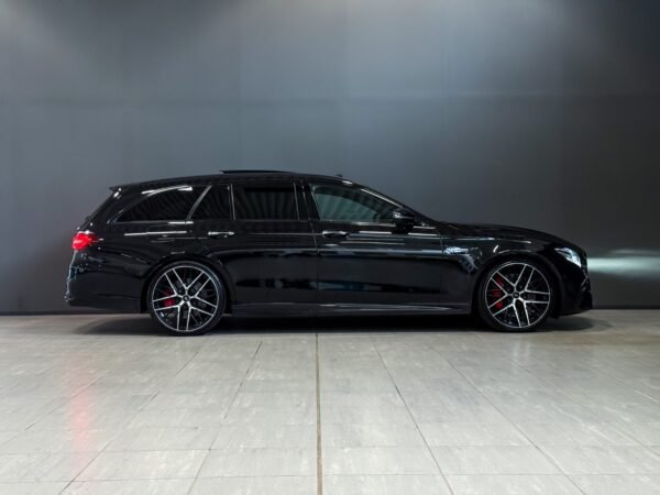 9 Mercedes-Benz Classe E 63 S 4MATIC+